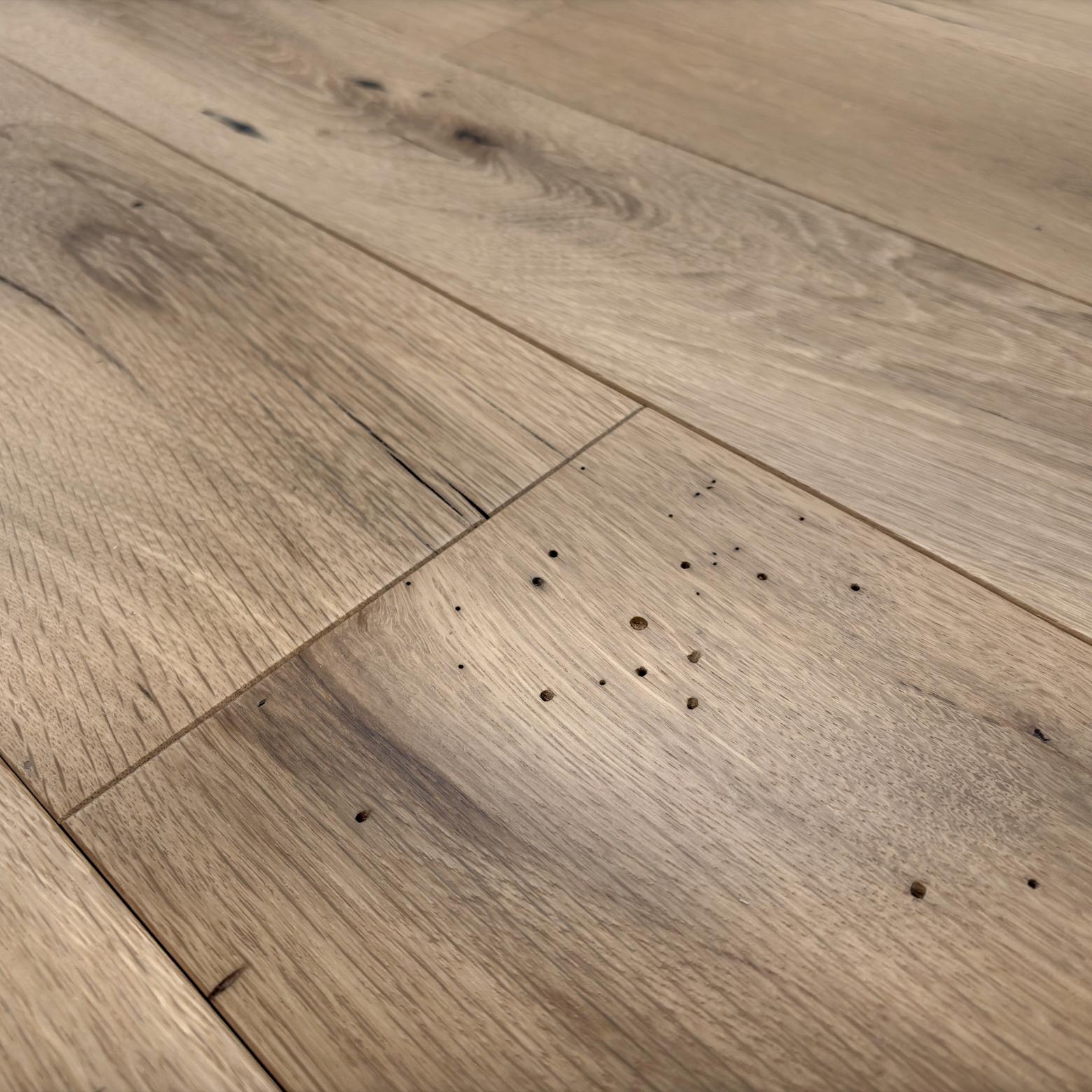 Reclaimed Oak Flooring & Paneling | AMERICAN GOTHIC WHITE OAK